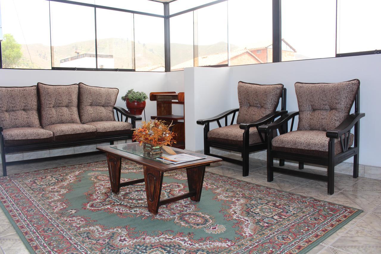 קוסקו Kennedy Guest House מראה חיצוני תמונה